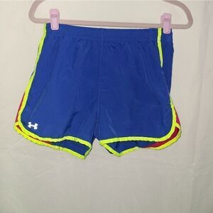 Under Armour semi-fitted heatgear shorts